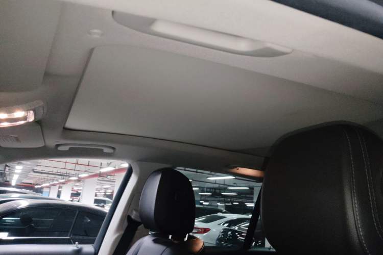 Used Mercedes-Benz GLE 2023 GLE 350 4MATIC Stylish Model
