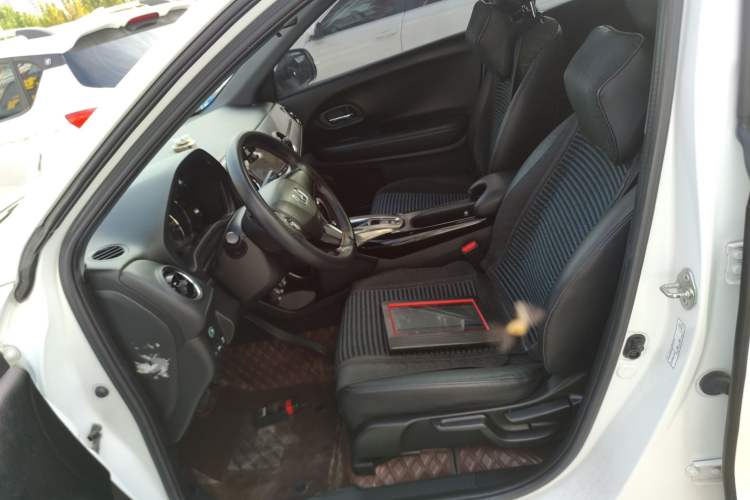 Used Honda XR-V 2017 1.8L EXi CVT Comfort Version
