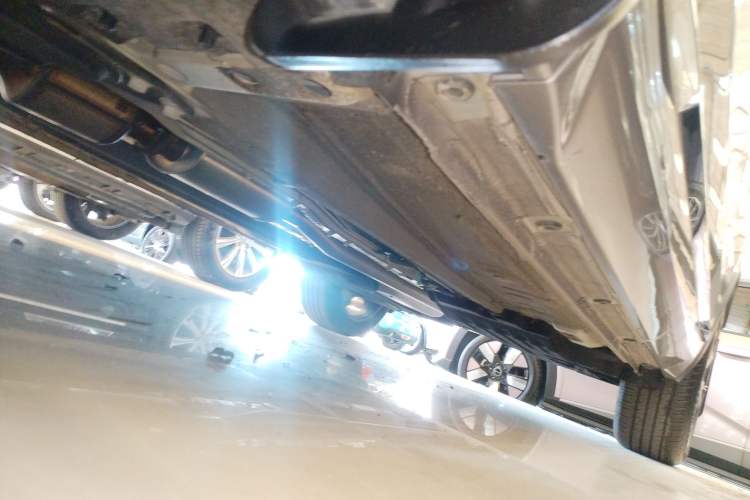 Used Geely Auto Monjaro L 2024 2.0TD High-Power Automatic Two-Wheel Drive Yunqi Version
