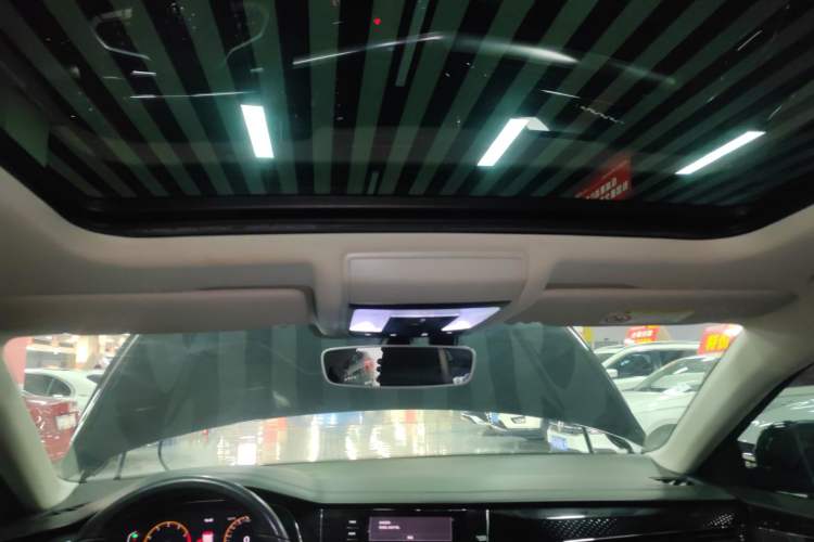 Used Volkswagen Passat 2022 330TSI Starry Elite Edition Custom Version
