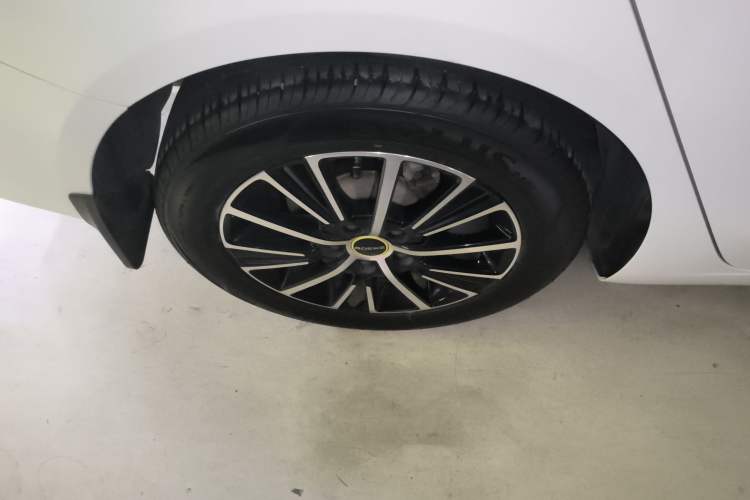 Used Roewe i5 2021 Revised 1.5L CVT Starry Edition