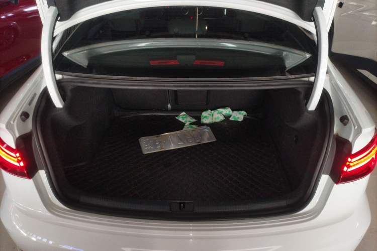 Used Audi A3 2017 Limousine 35 TFSI Ambition Edition
