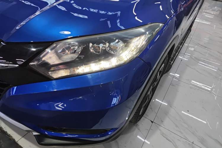 Used Honda Vezel 2015 1.8L CVT 2WD Luxury Model