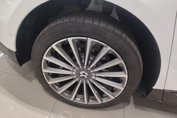 Used Nio ET9 2025 100 kWh