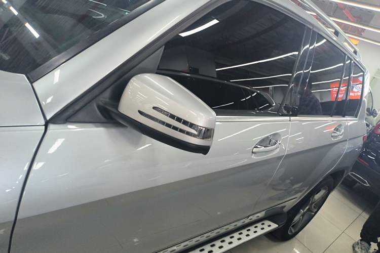 Used Mercedes-Benz GLK-Class 2015 GLK 300 4MATIC Fashion Edition Ultimate Version
