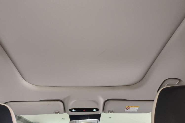 Used  E5 2024 530km Starship Edition