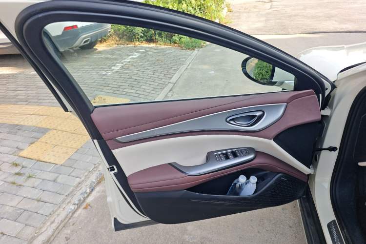 Used BYD Seal 07 DM-i 2025 Intelligent Driving Version DM-i 1.5L 125 km Prestige Edition
