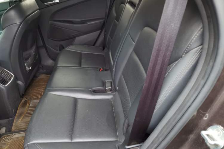 Used Hyundai Tucson 2015 1.6T Dual-Clutch Two-Wheel-Drive Smart Model