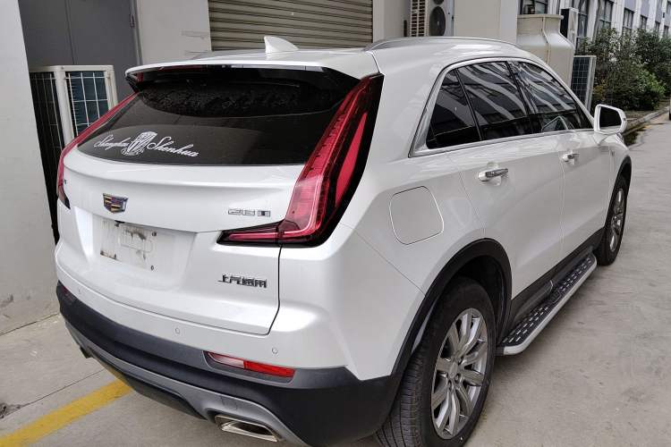 Used Cadillac XT4 2018 28T Two-Wheel Drive Leading Version
