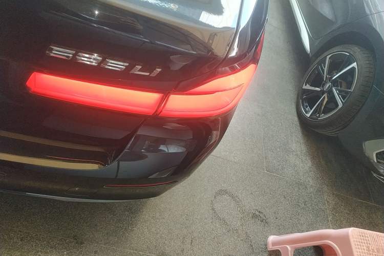 Used BMW 5 Series 2022 Restyled 525Li Luxury Package