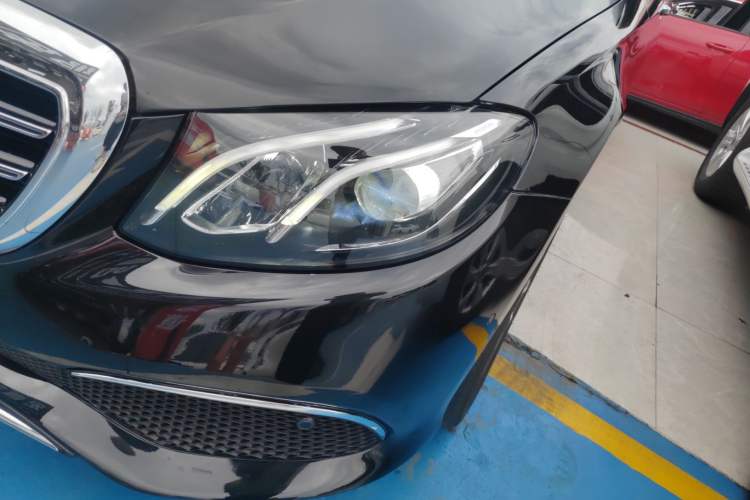 Used Mercedes-Benz E-Class 2019 E 300 L Luxury Model
