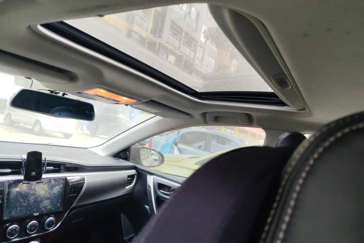 Used Toyota Corolla 2017 1.2T CVT GL-i
