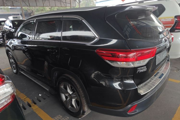 Used Toyota Highlander 2018 2.0T Four-Wheel Drive Luxury Version 7 Seats China VI Standard