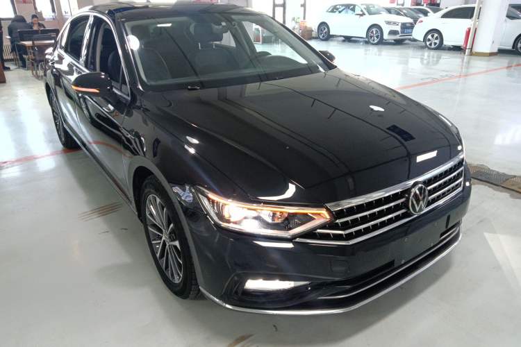 Used Volkswagen Magotan 2020 330TSI DSG Luxury Edition
