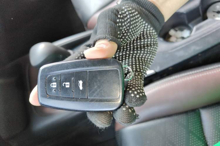 Used Toyota Corolla 2019 Dual-Engine 1.8L E-CVT GL-i Pioneer Edition