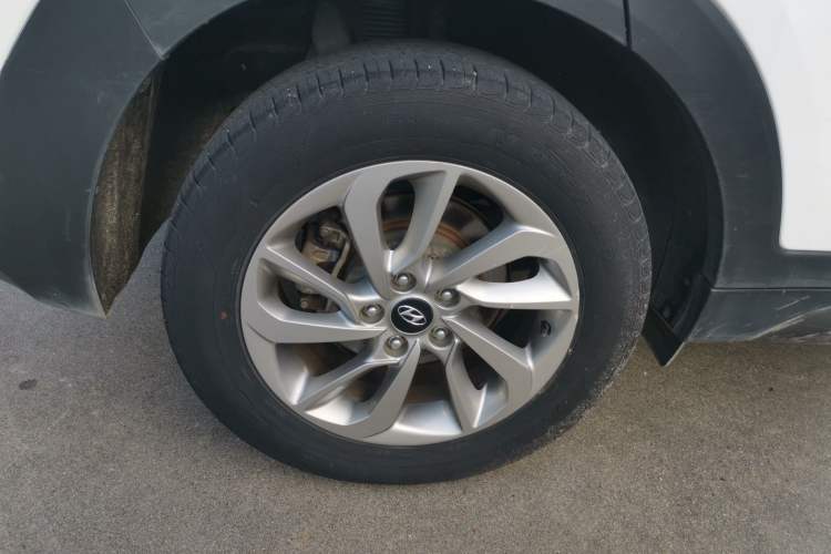 Used Hyundai Tucson 2015 1.6T Dual-Clutch Two-Wheel-Drive Smart Model