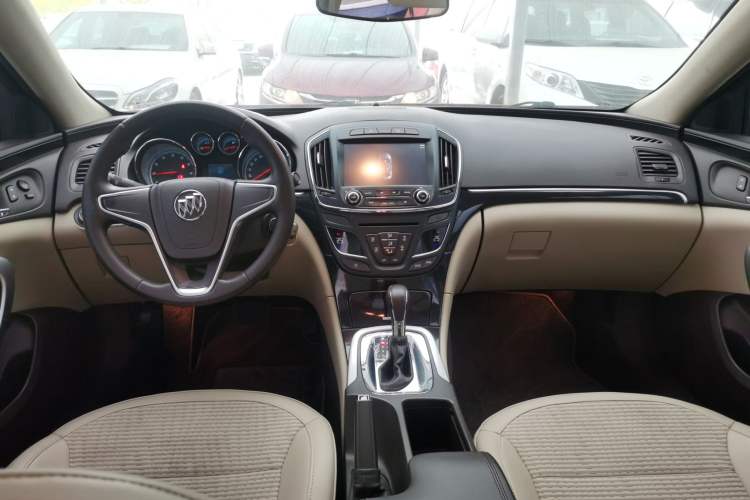 Used Buick Regal 2014 2.0L Leading Fashion Edition