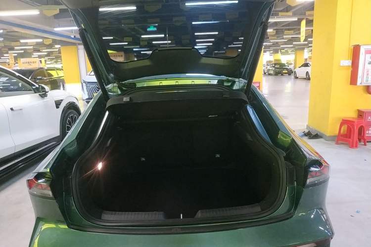 Used  A06 2023 Supreme Model
