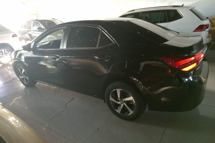 Used Toyota Levin 2017 Revised 185T CVT Elite Edition China V Standard
