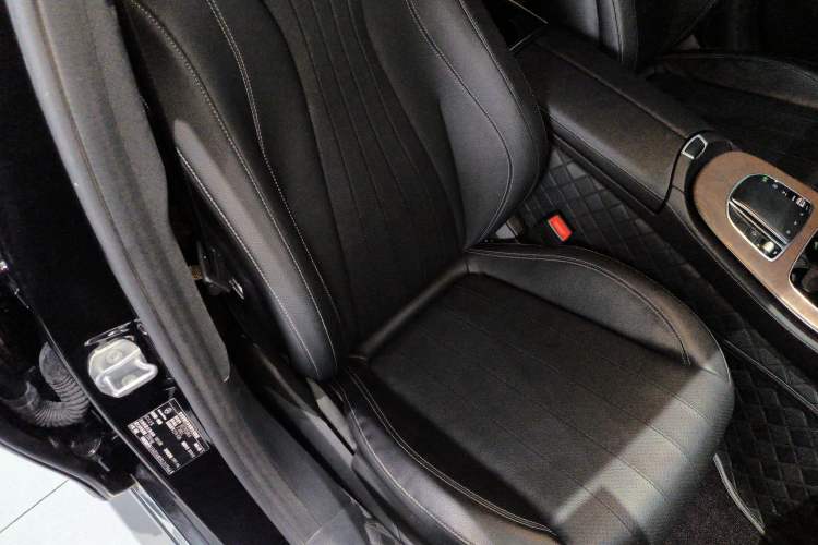 Used Mercedes-Benz E-Class 2019 E 300 L Stylish Model
