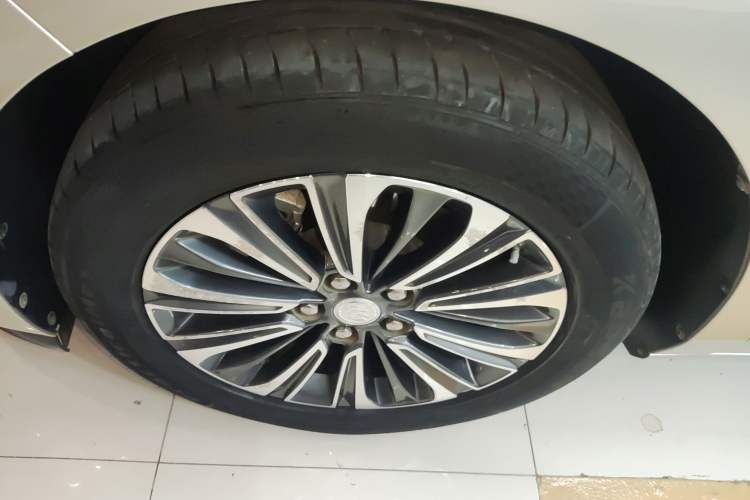 Used Buick GL8 2021 ES Landtrek 653T Luxury Model