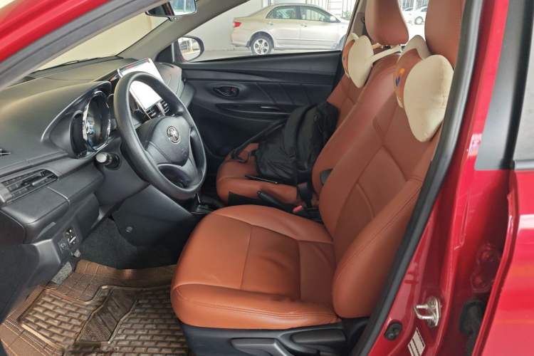 Used Toyota YARiS L 2019 1.5E CVT Dynamic Edition China VI compliant
