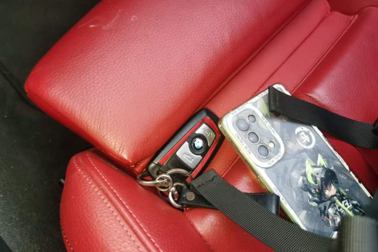 Used BMW 3 Series 2014 320i Sport Design Package
