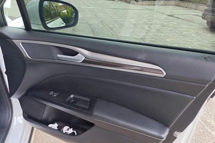 Used Ford Mondeo 2020 EcoBoost 180 Stylish Model
