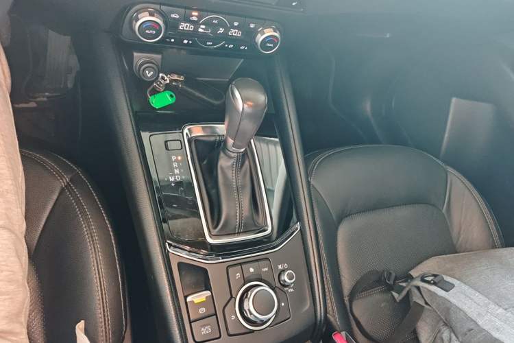 Used Mazda CX-5 2017 2.0L Automatic 2WD Smart Enjoyment Version China VI Standard