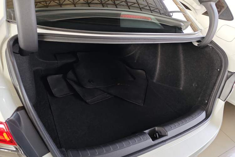 Used Honda Civic 2022 240TURBO CVT Dynamic Edition
