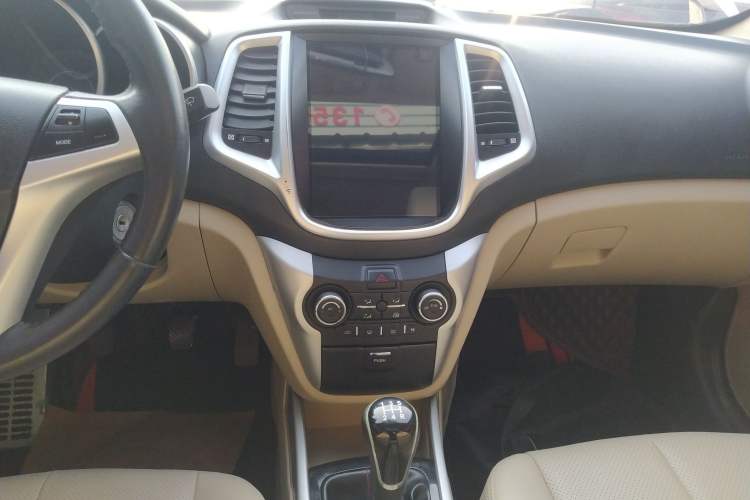 Used Changan Eado 2014 1.6L Manual Luxury Model
