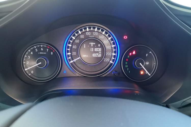 Used Honda Crider 2015 1.8L automatic comfort version
