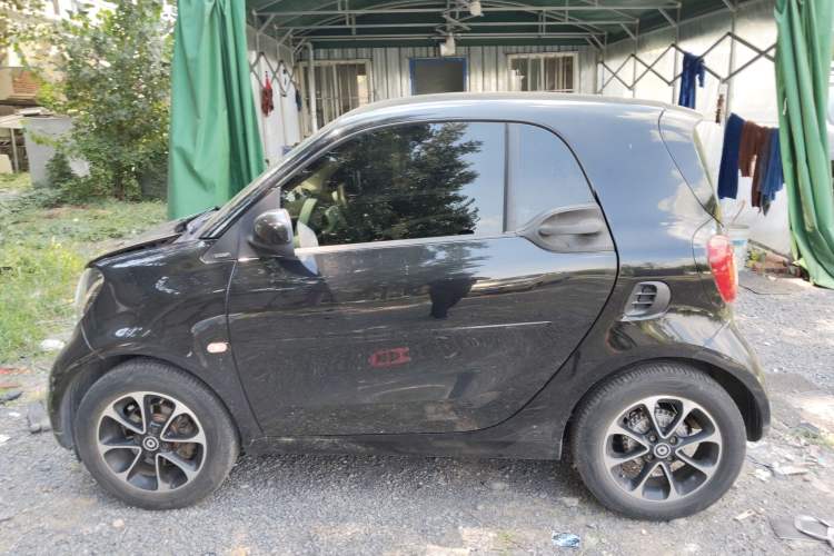 Used  fortwo 2015 1.0L 52 kW Hardtop Passion Edition
