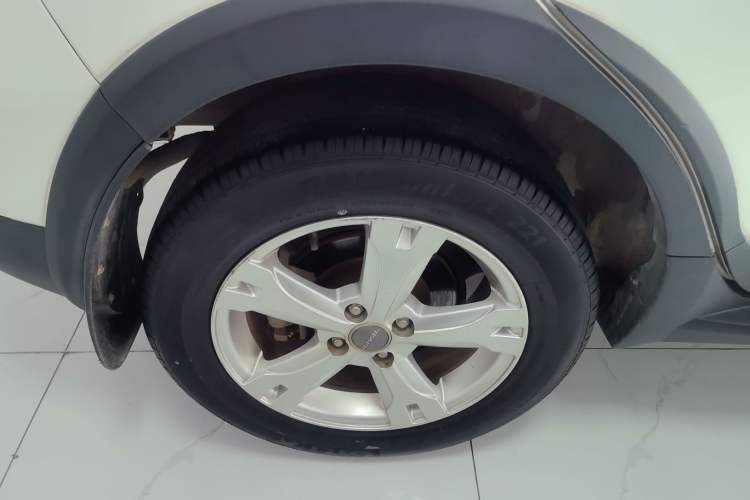 Used Haval H1 2016 Red-Label 1.5L AMT Luxury Model
