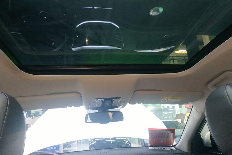 Used GAC Trumpchi GS7 2017 320T Two-Wheel-Drive Luxury Smart Connectivity Model
