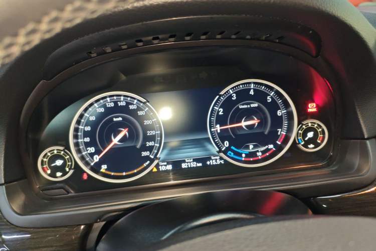 Used BMW 5 Series 2014 525Li Luxury Design Package