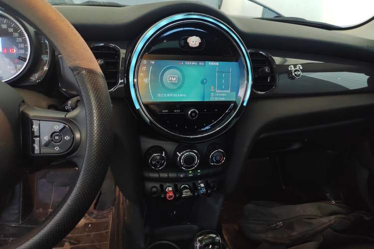 Used  MINI 2023 1.5T ONE Five-Door Edition
