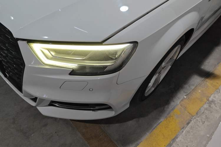 Used Audi A3 2019 Sportback 35 TFSI Fashion Edition China VI Emission Standard