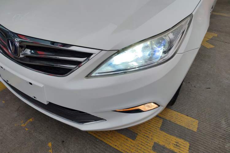 Used Changan Eado 2015 1.6L Manual Luxury Model China V Standard
