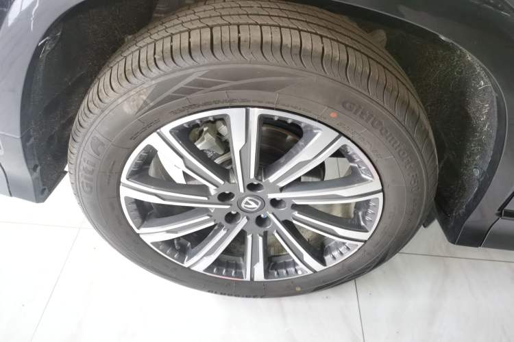 Used Changan CS75 PLUS 2024 3rd Generation Champion Edition 1.5T Intelligent Drive Dynamic Model
