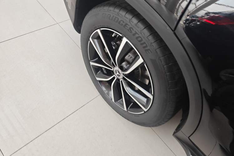 Used Mercedes-Benz GLC 2021 GLC 300 L 4MATIC Dynamic Model