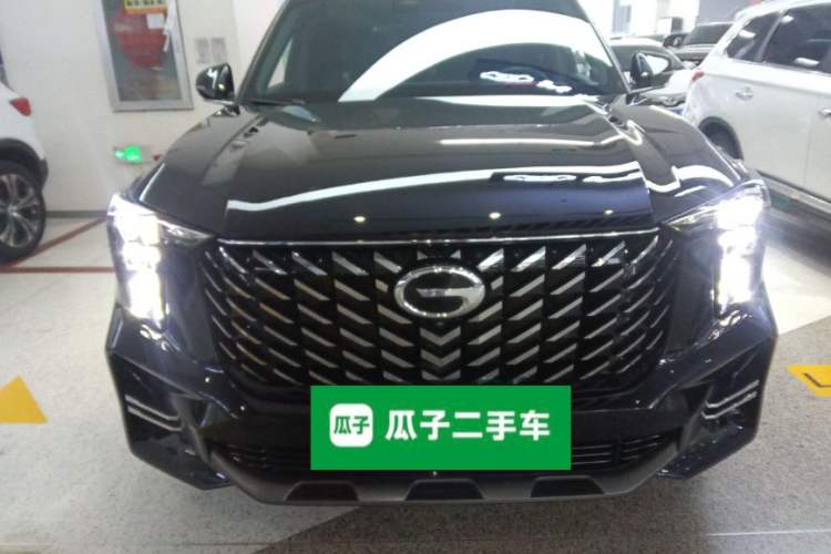 Used GAC Trumpchi GS8 2022 Linghang Series 2.0 TGDI Two-Wheel-Drive Luxury Smart Connectivity Version (7 Seats)
