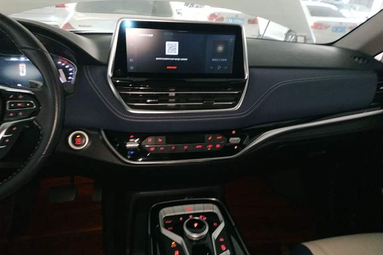 Used SAIC MAXUS G20 2020 2.0T Gasoline Automatic ZhiZun Edition
