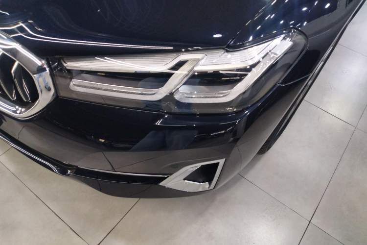 Used BMW 5 Series 2022 525Li Luxury Package
