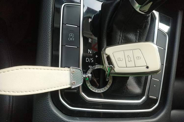 Used Volkswagen Magotan 2019 330TSI DSG Leading Model China VI Standard
