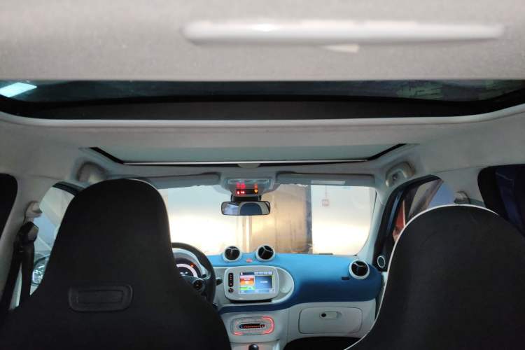 Used  forfour 2016 0.9T 66 kW Ultimate Edition
