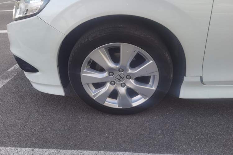 Used Honda Jade 2016 1.8L Automatic Comfort Elite Version 5 Seats
