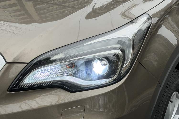 Used Buick Envision 2017 28T Four-Wheel Drive Elite Model