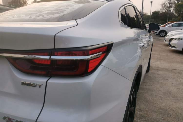 Used Changan CS85 COUPE 2019 2.0T Automatic Luxury Edition China VI Standard