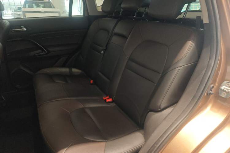 Used GAC Trumpchi GS4 2015 200T G-DCT Luxury Edition
